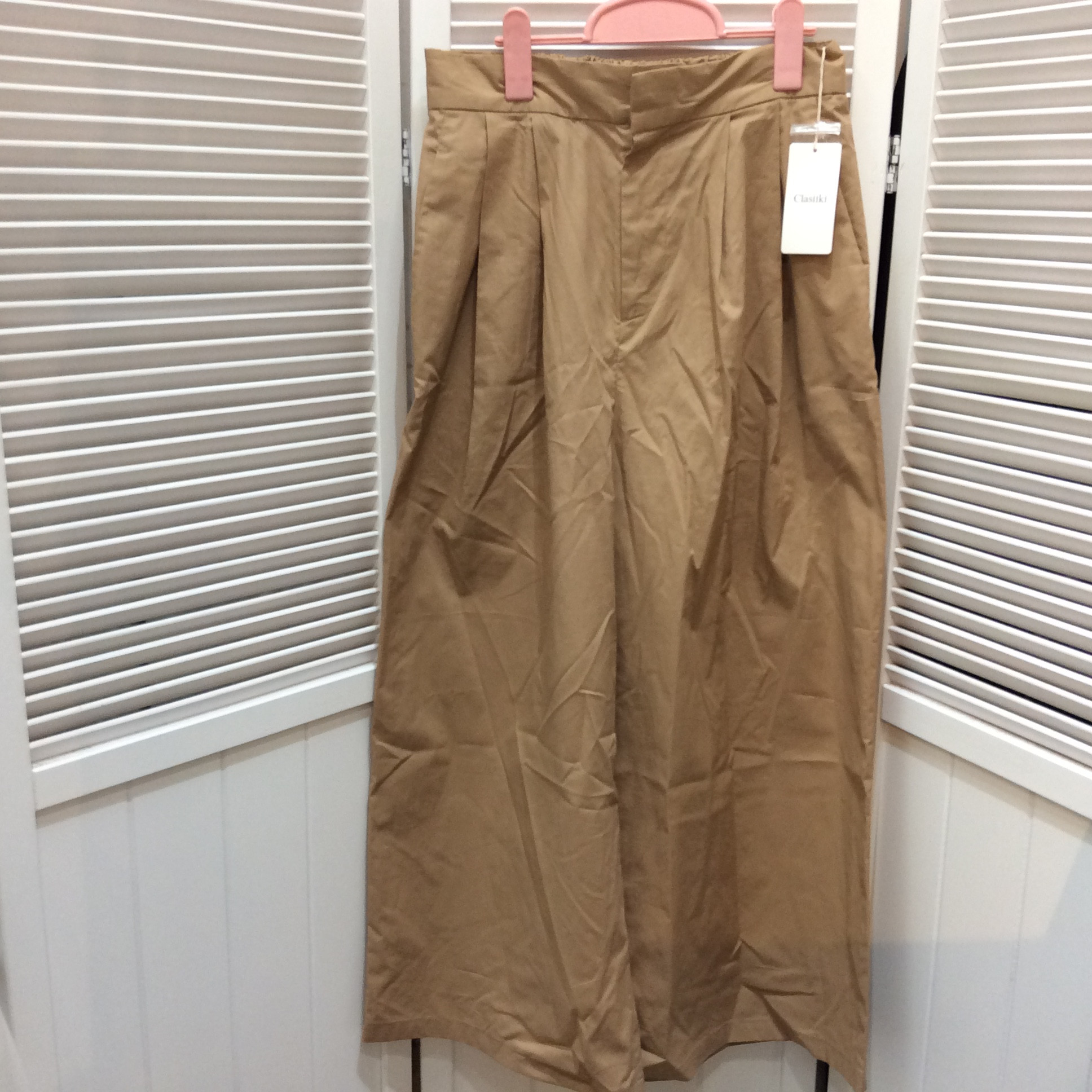 未使用 ワイドパンツ   Mサイズ ベージュ