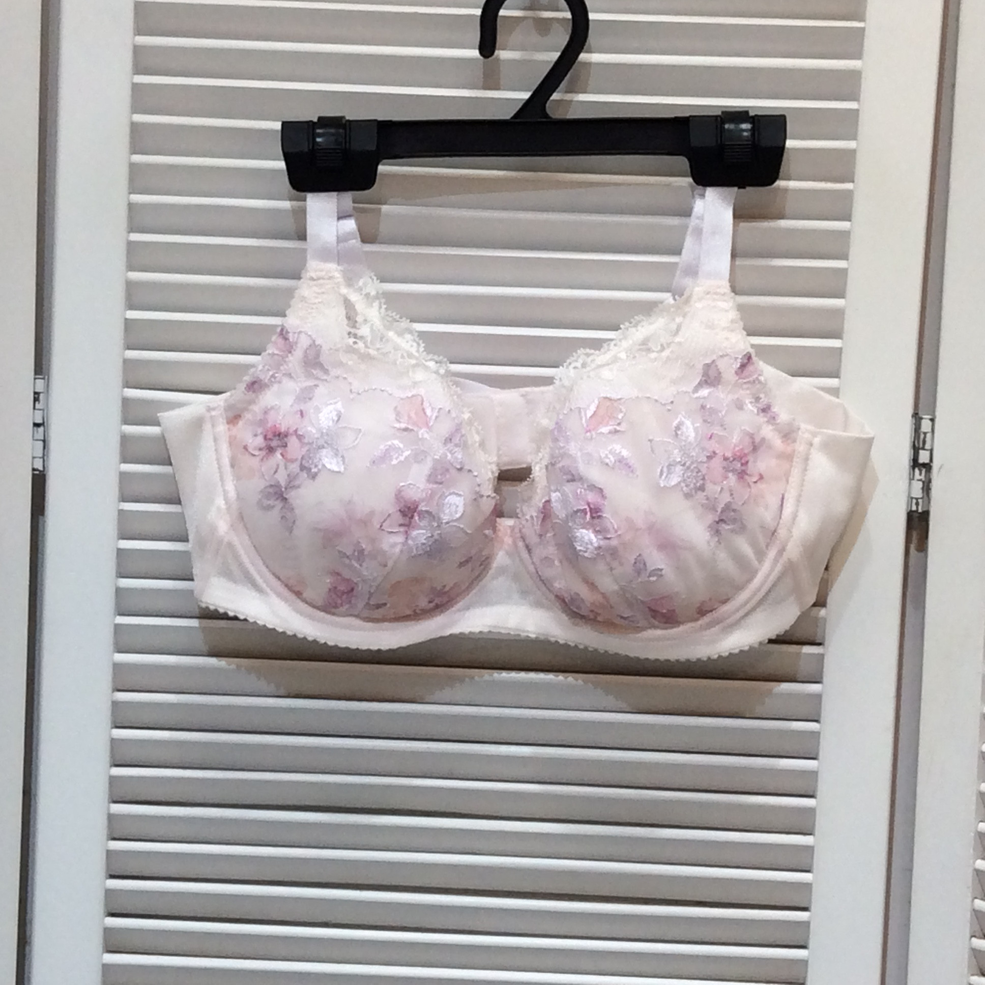 未使用 ワコール ブラジャー  D75 ピンク／レース