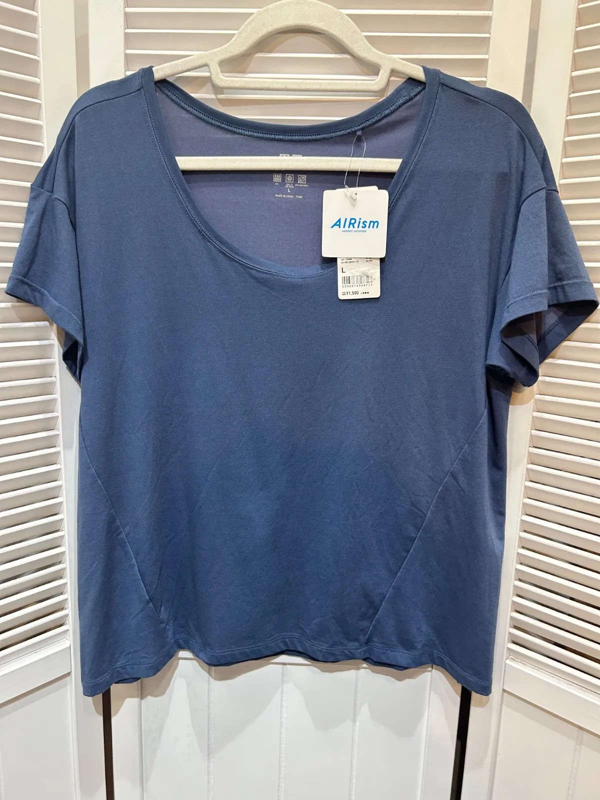 未使用 UNIQLO ユニクロ WOMEN エアリズム ラウンドネックT ブルー L