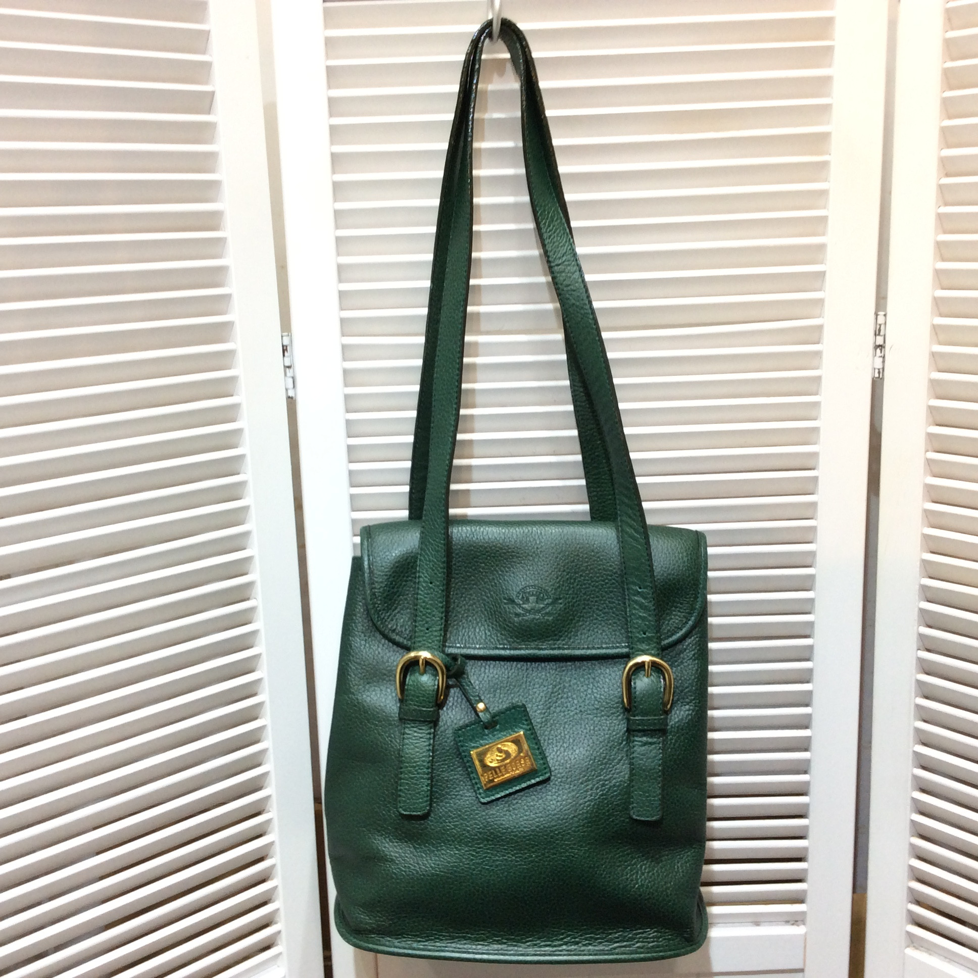 PELLE BORSA ペレボルサ レザー ショルダーバッグ ロゴチャーム付き グリーン