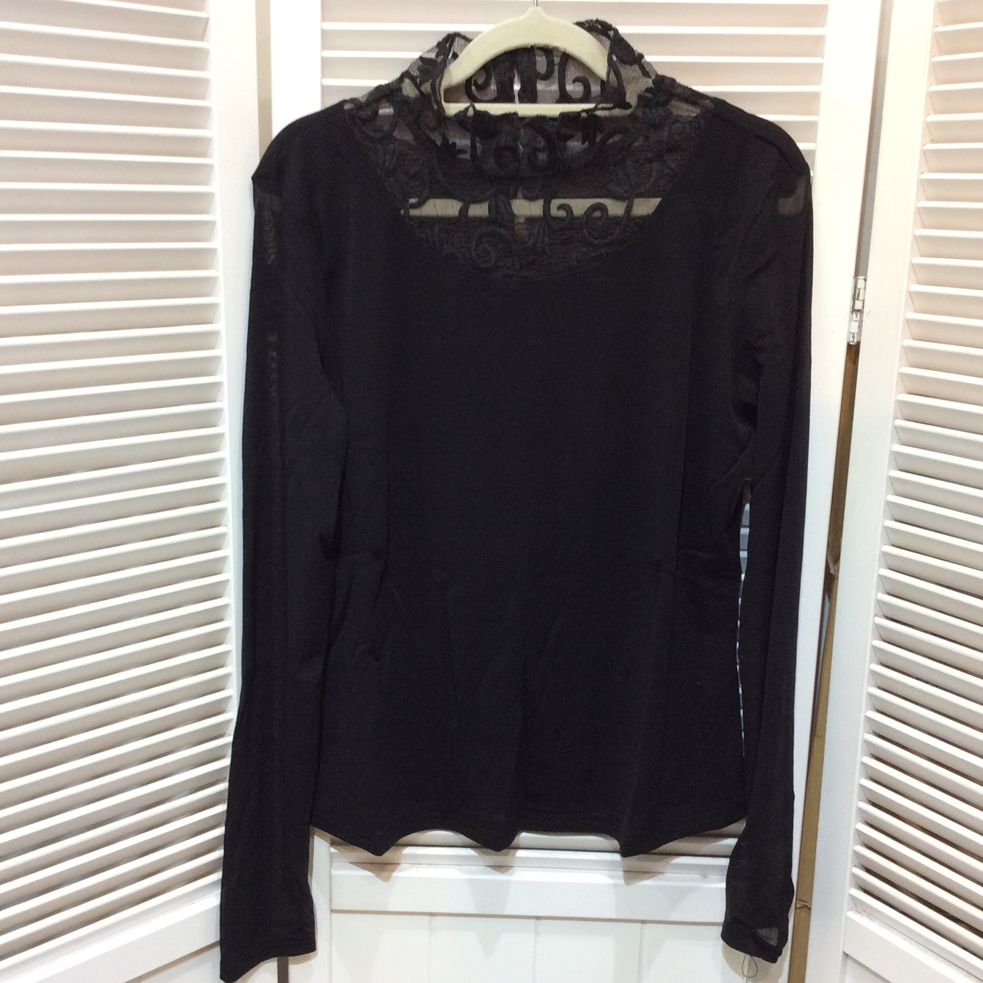 新品☆長袖カットソー M~L ブラック