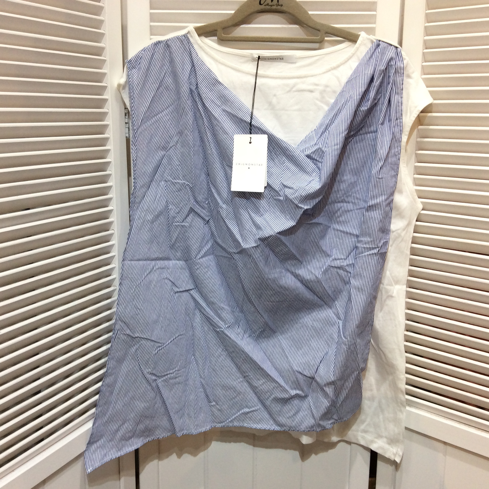 未使用 CHIGNONSTAR デザインTシャツ  フリーサイズ   