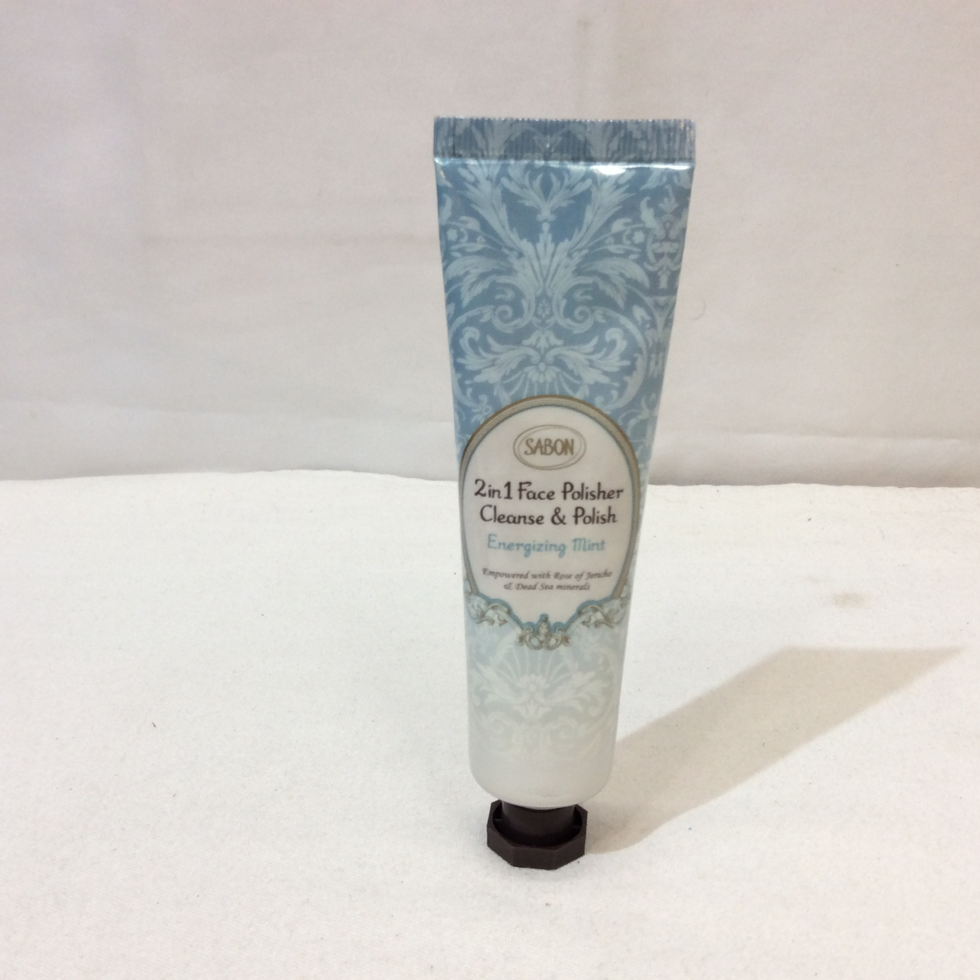 新品 SANON フェイスポリッシャー A リフレッシング スクラブ入り洗顔料 60ml