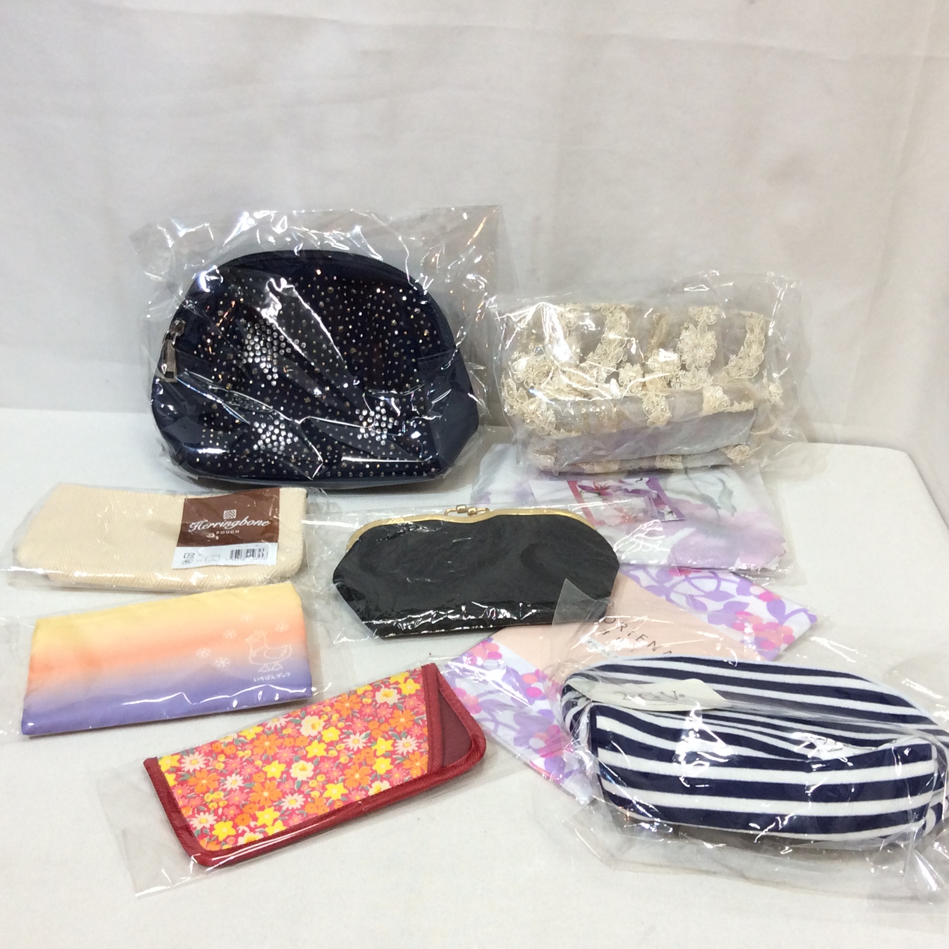 新品 ポーチ各種 入荷
