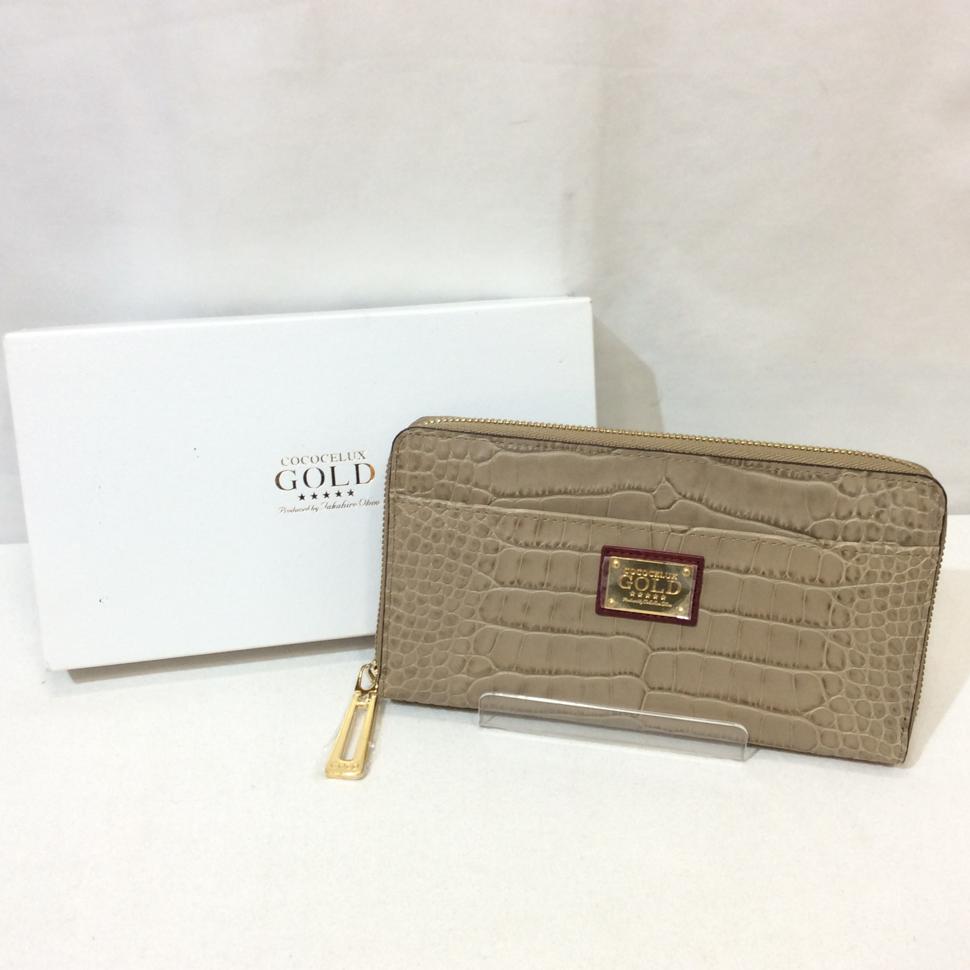未使用☆COCOCELUX GOLD ココセリュックスゴールド 牛革クロコ型押し ラウンドファスナーウォレット オーク 長財布 レザー