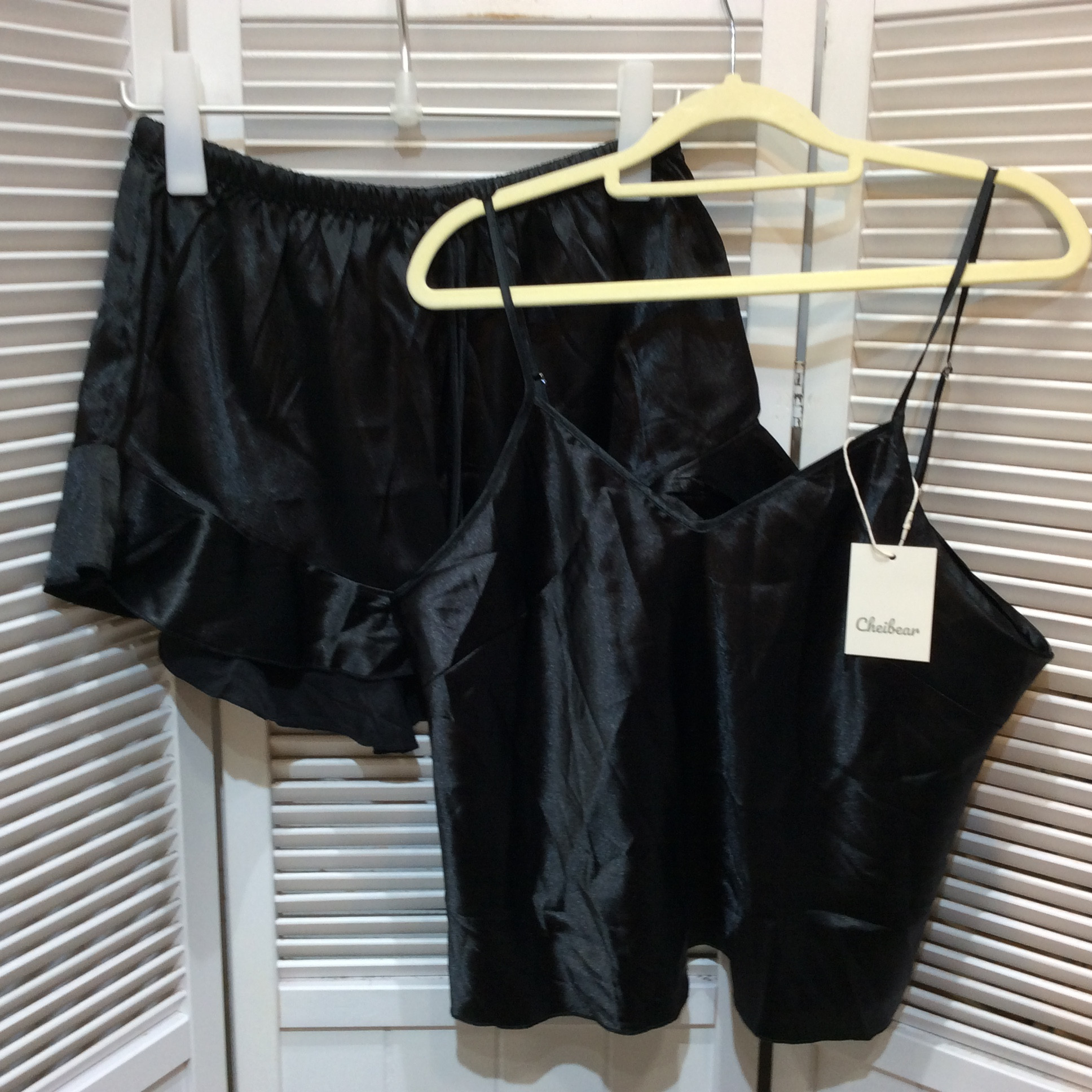 未使用☆キャミソール＆ショートパンツセット L ブラック