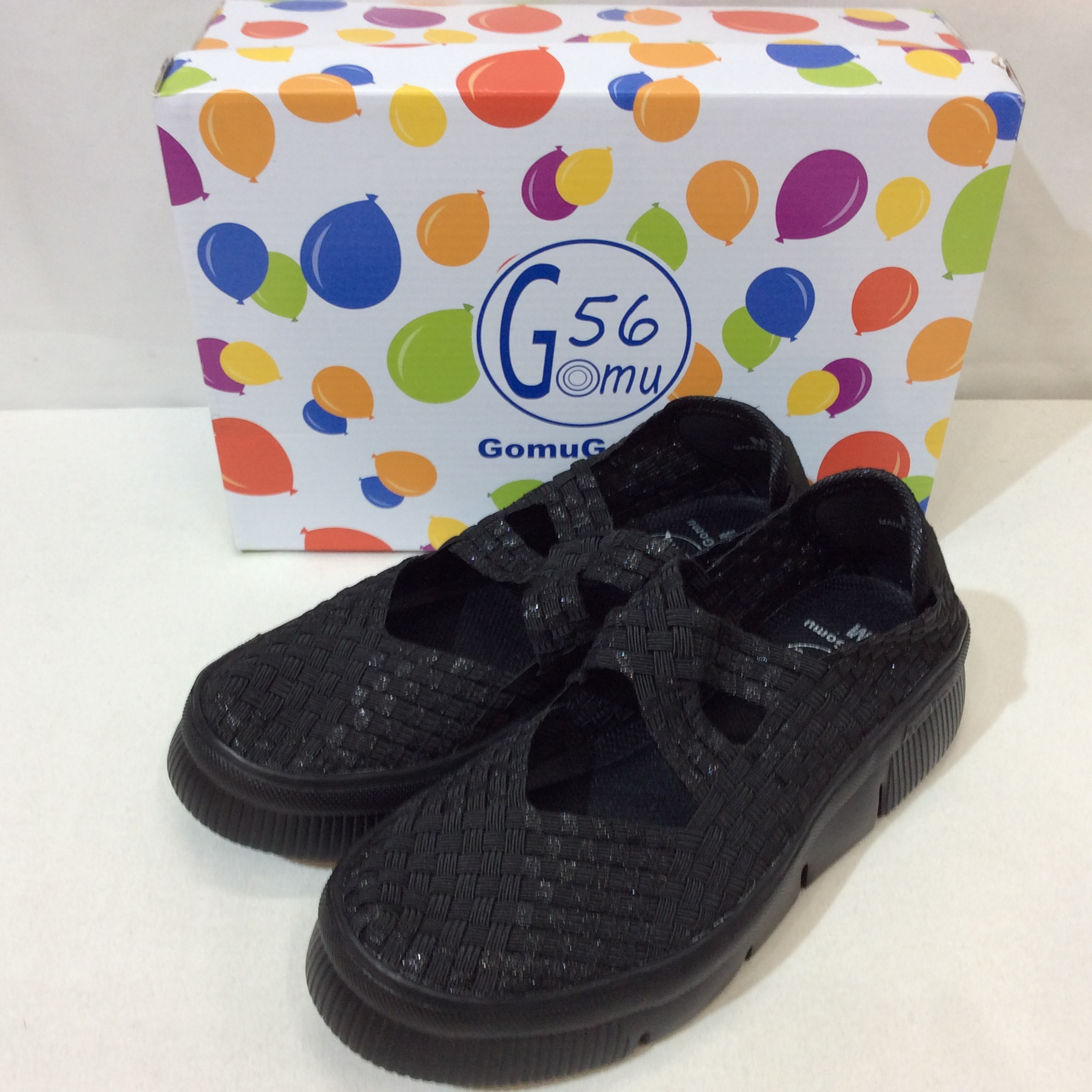 未使用☆Gomu56 GomuGomu ゴムゴム クロスベルト メッシュスニーカー M ブラック ラメ