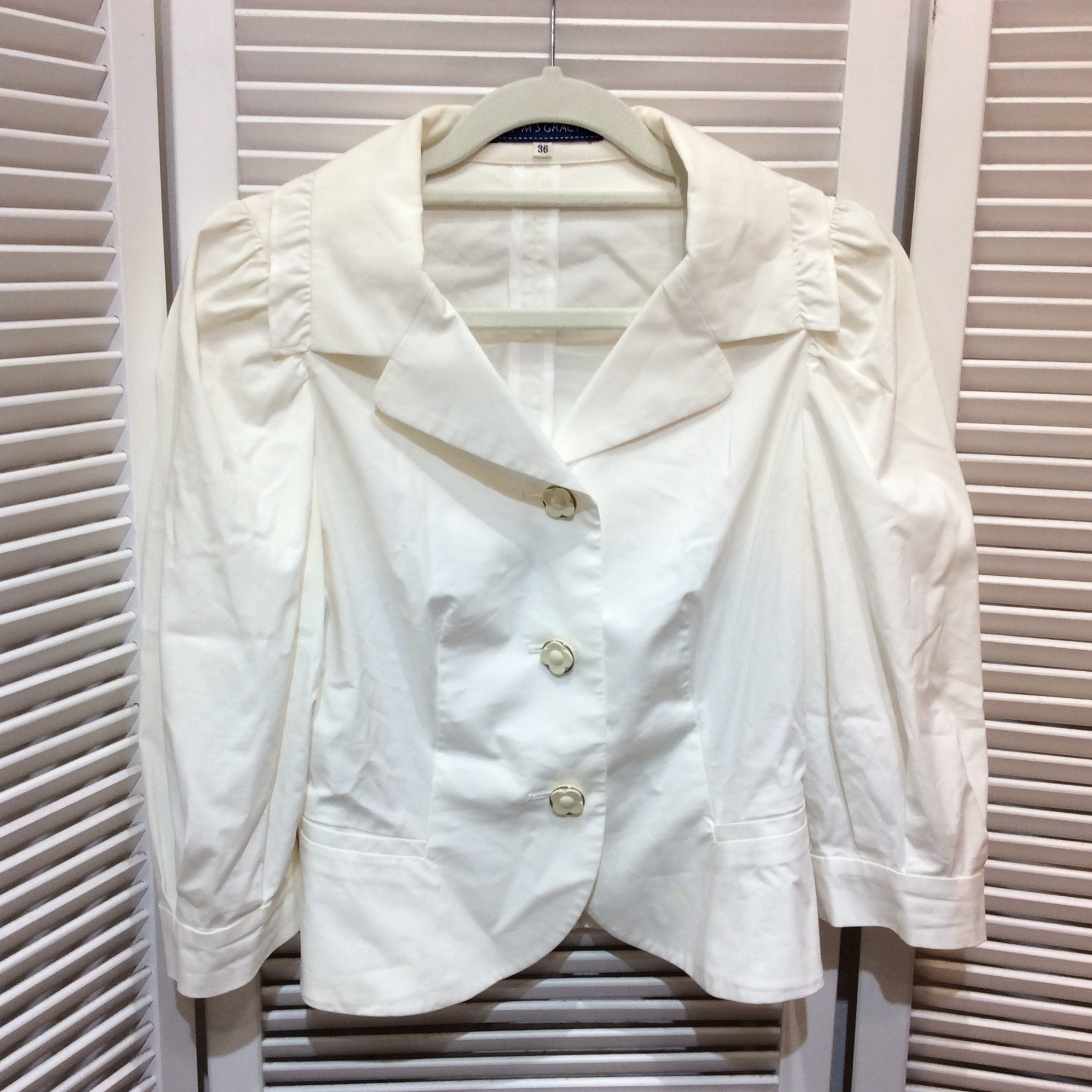 M'S GRACY エムズグレィシー ショートジャケット 36 ホワイト シミあり