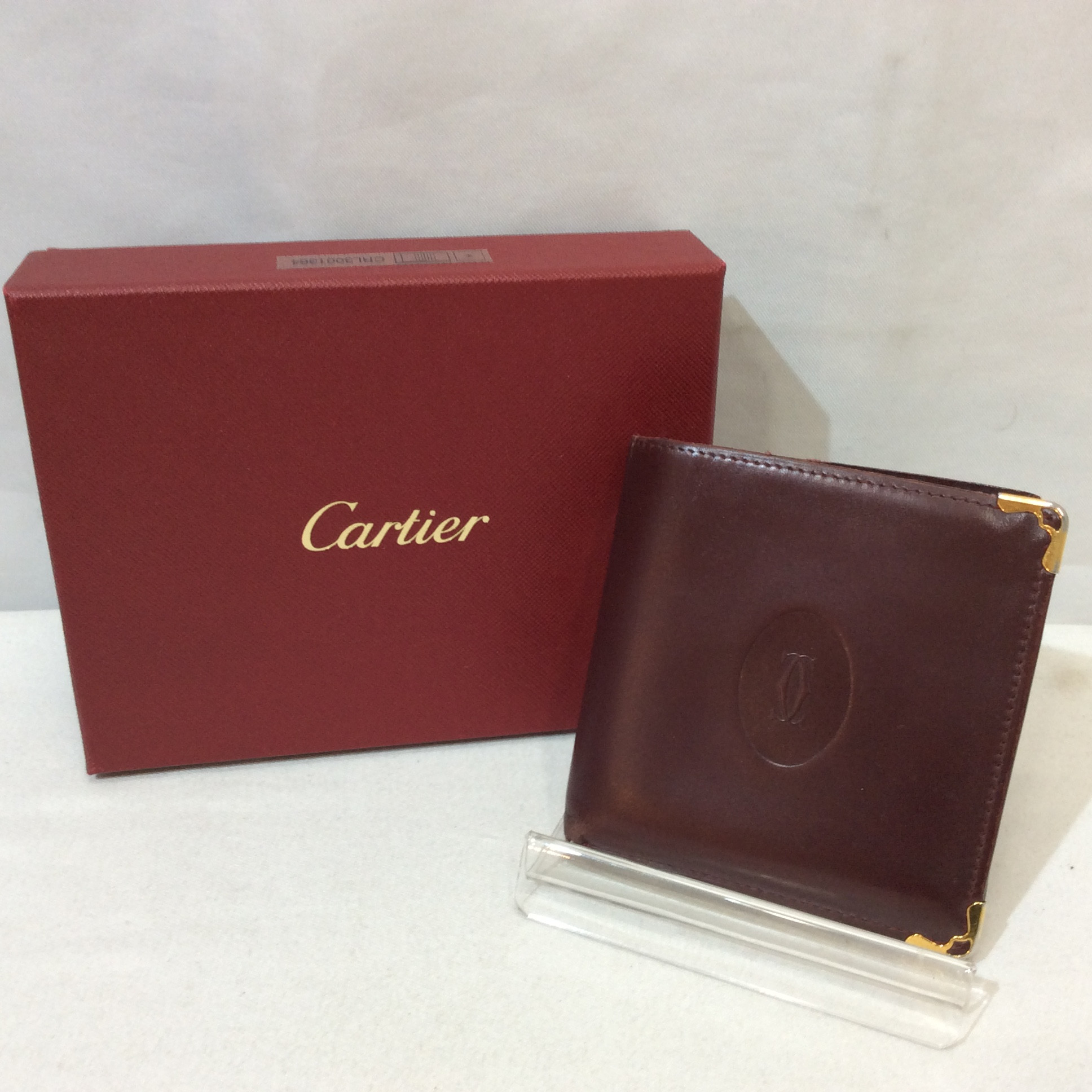 カルティエ レザー2つ折り財布 箱付き