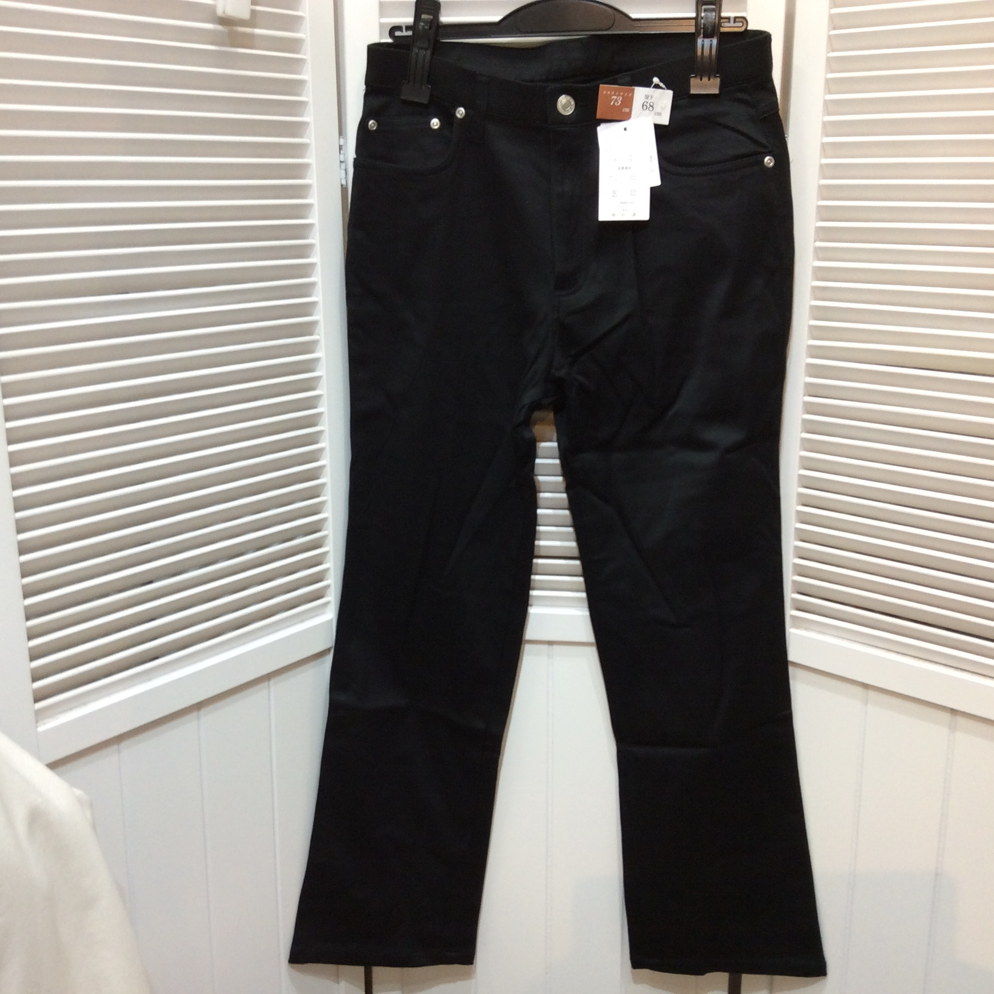 未使用 ストレッチパンツ  W73 ブラック