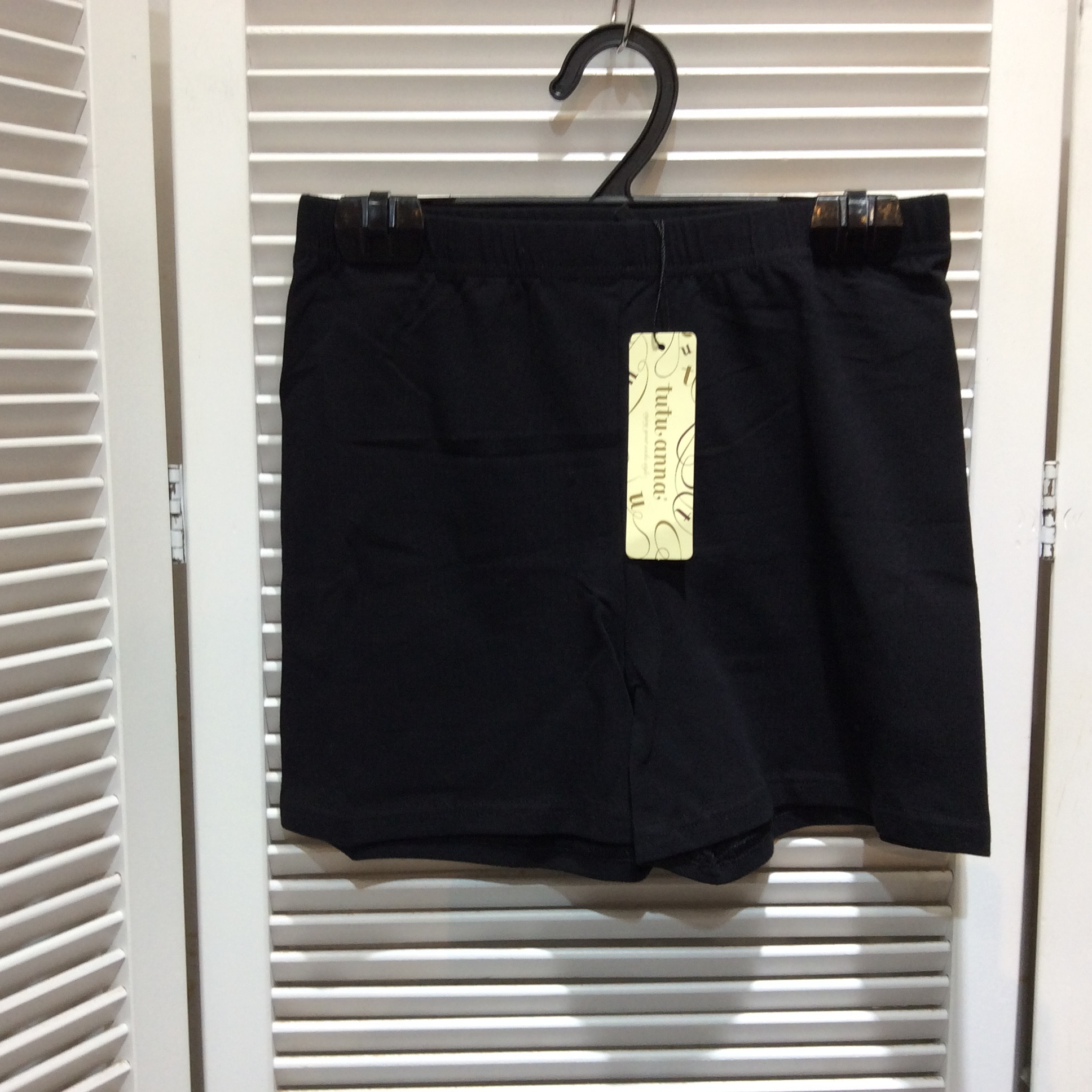 新品 チュチュアンナ 1分丈レギンス M ブラック
