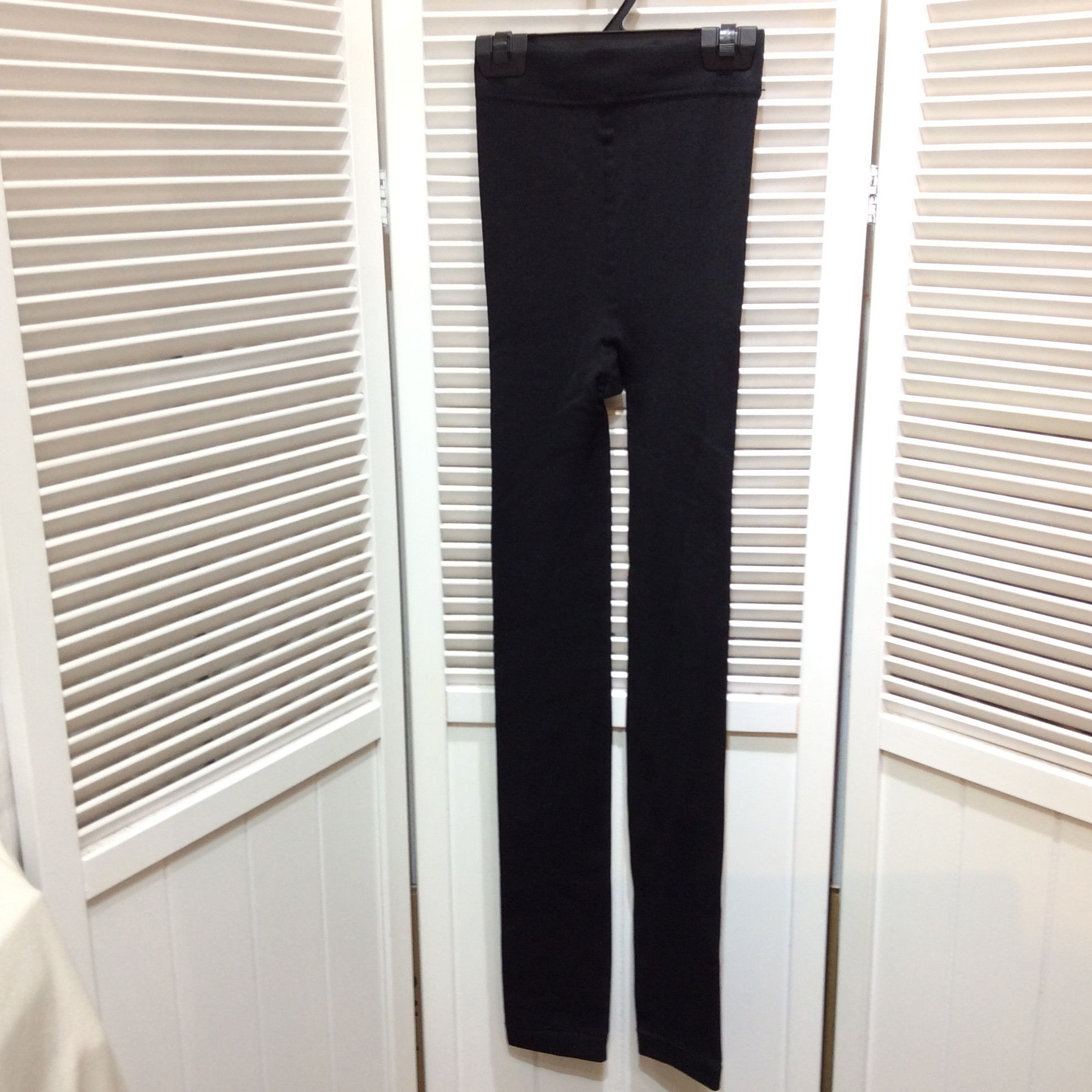 新品 裏起毛 レギンス  M〜L 黒