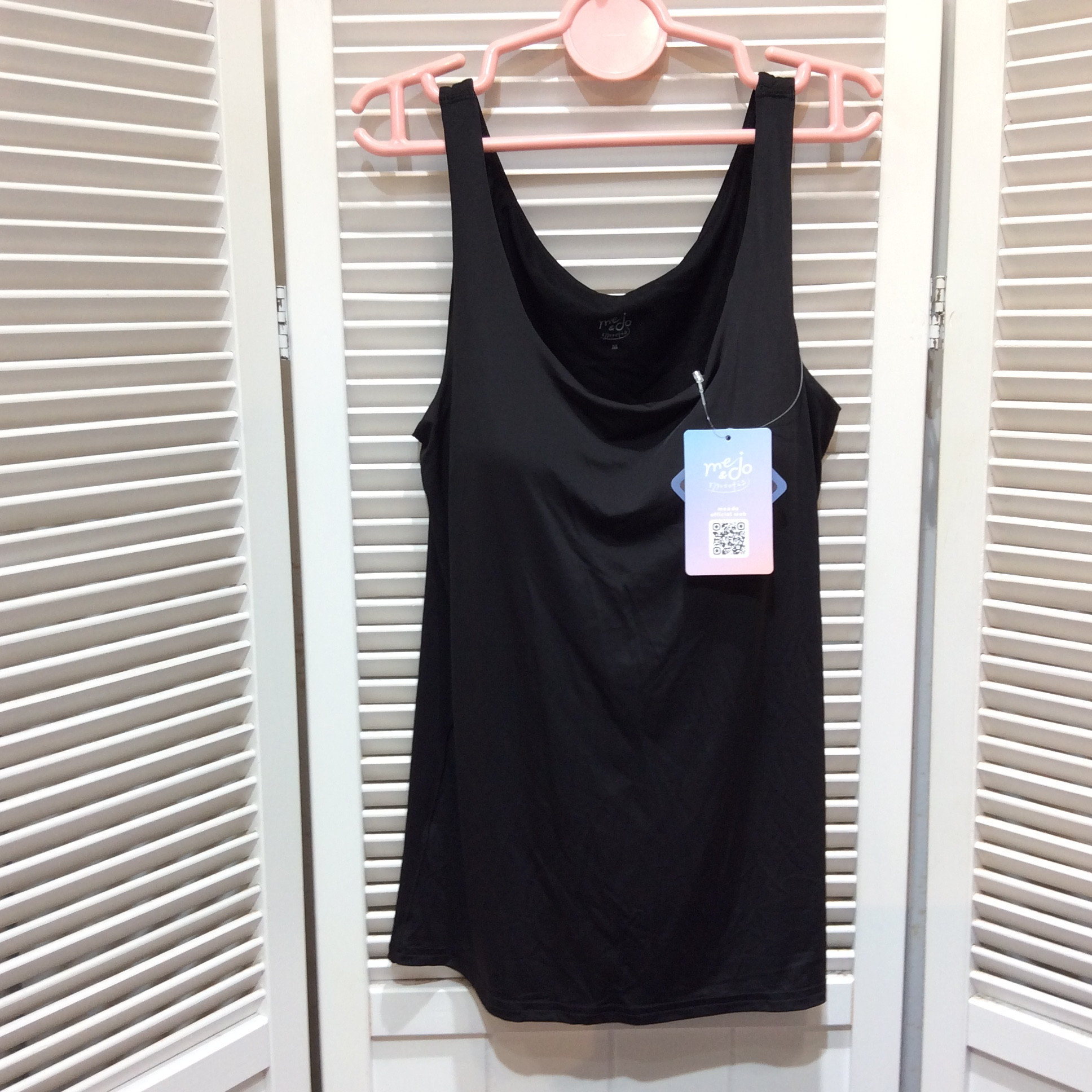 新品 接触冷感  カップ付きタンクトップ M 黒  