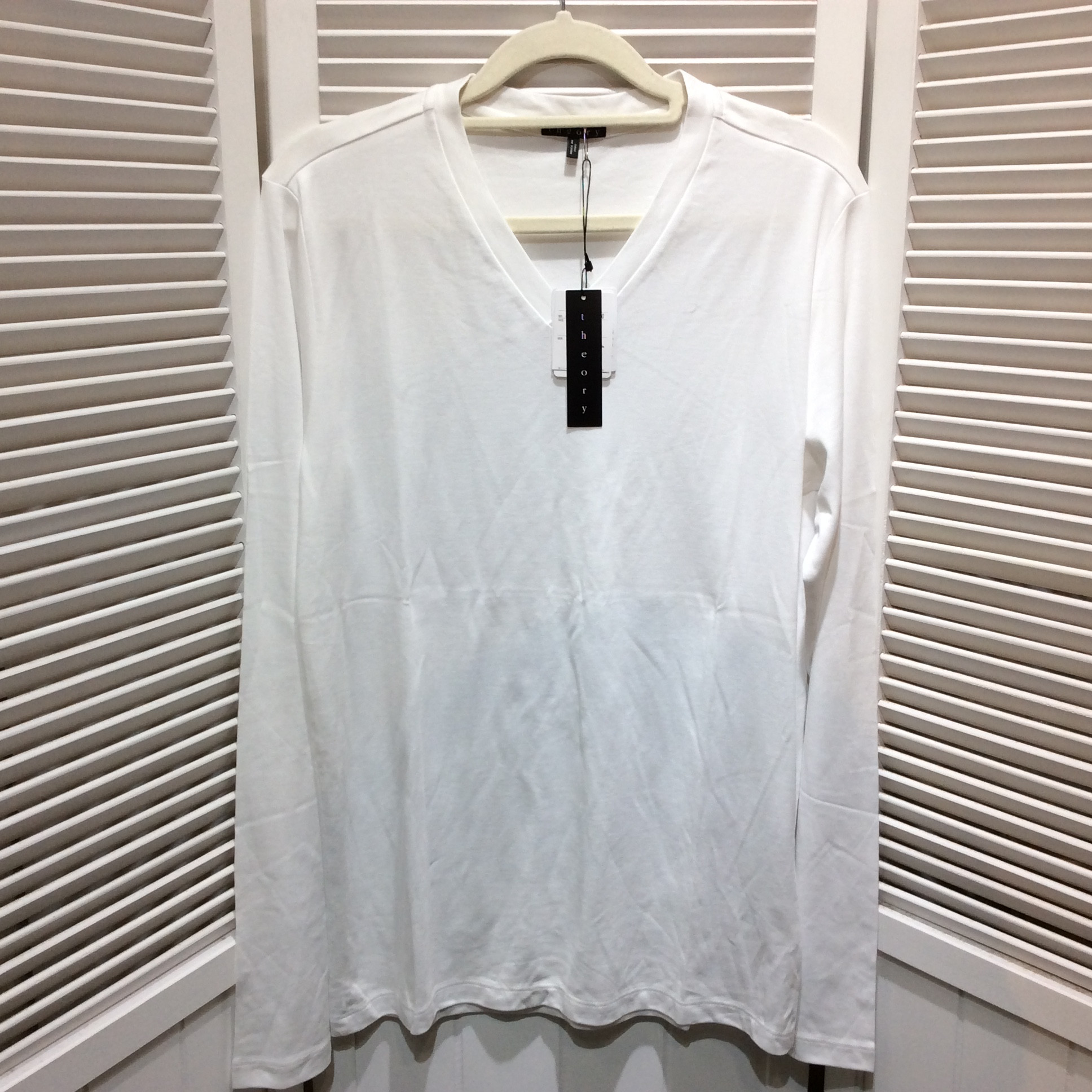 未使用☆theory セオリー メンズ Vネック 長袖Tシャツ ロンT 38 ホワイト