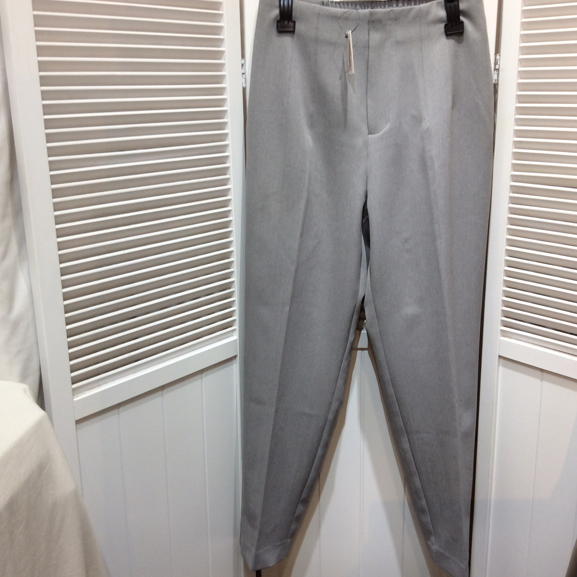 未使用 パンツ  XL  グレー
