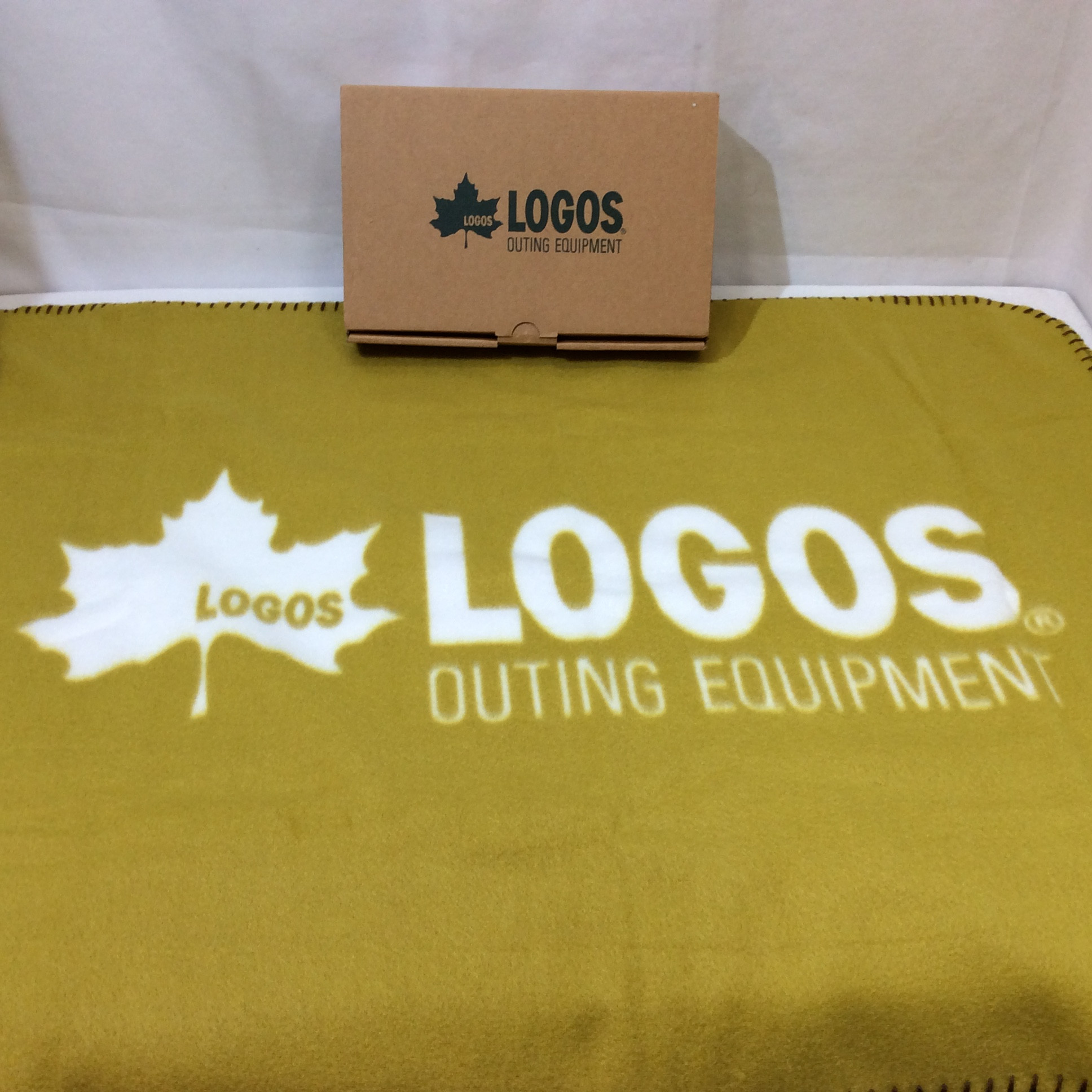 未使用☆LOGOS ロゴス フリースブランケット 非売品