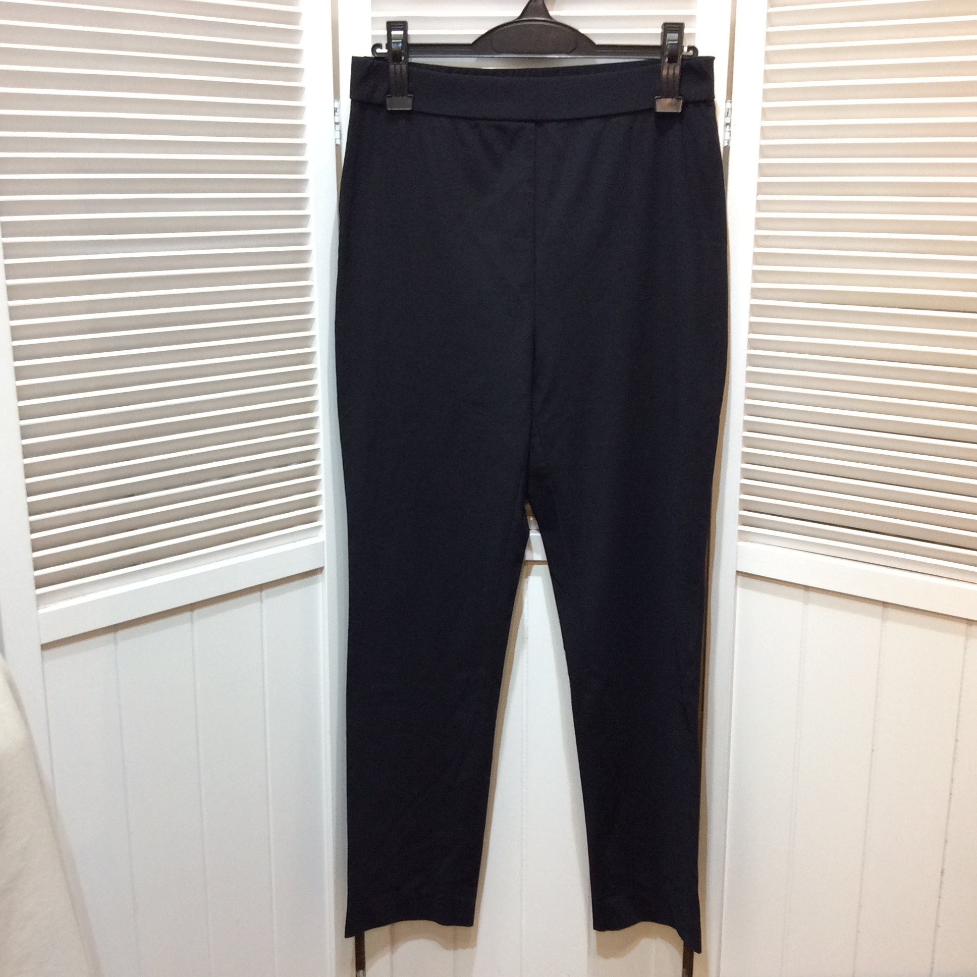 MOGA ストレッチパンツ  サイズ3    ブラック  美品