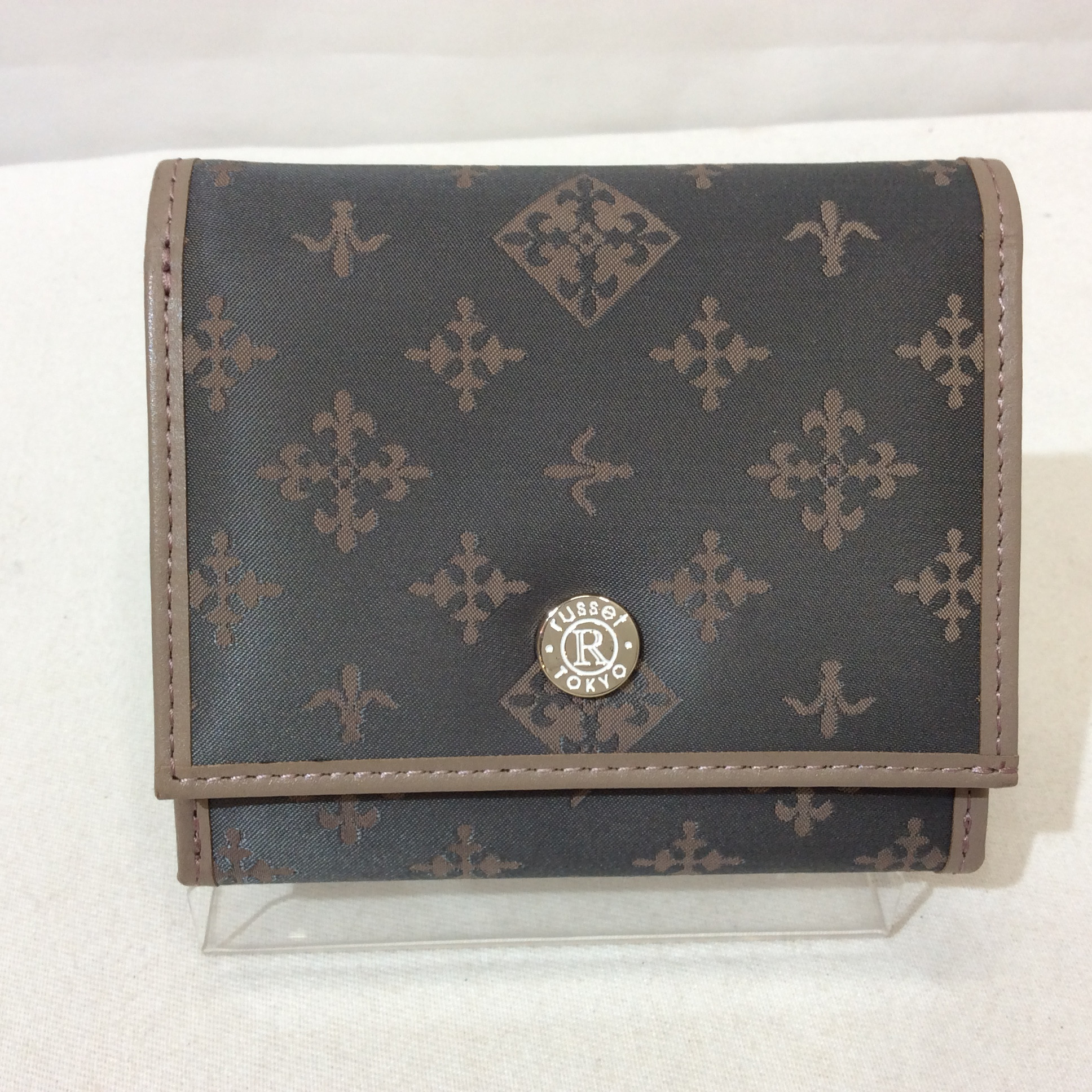 美品☆russet ラシット 二つ折り財布 グレーピンク