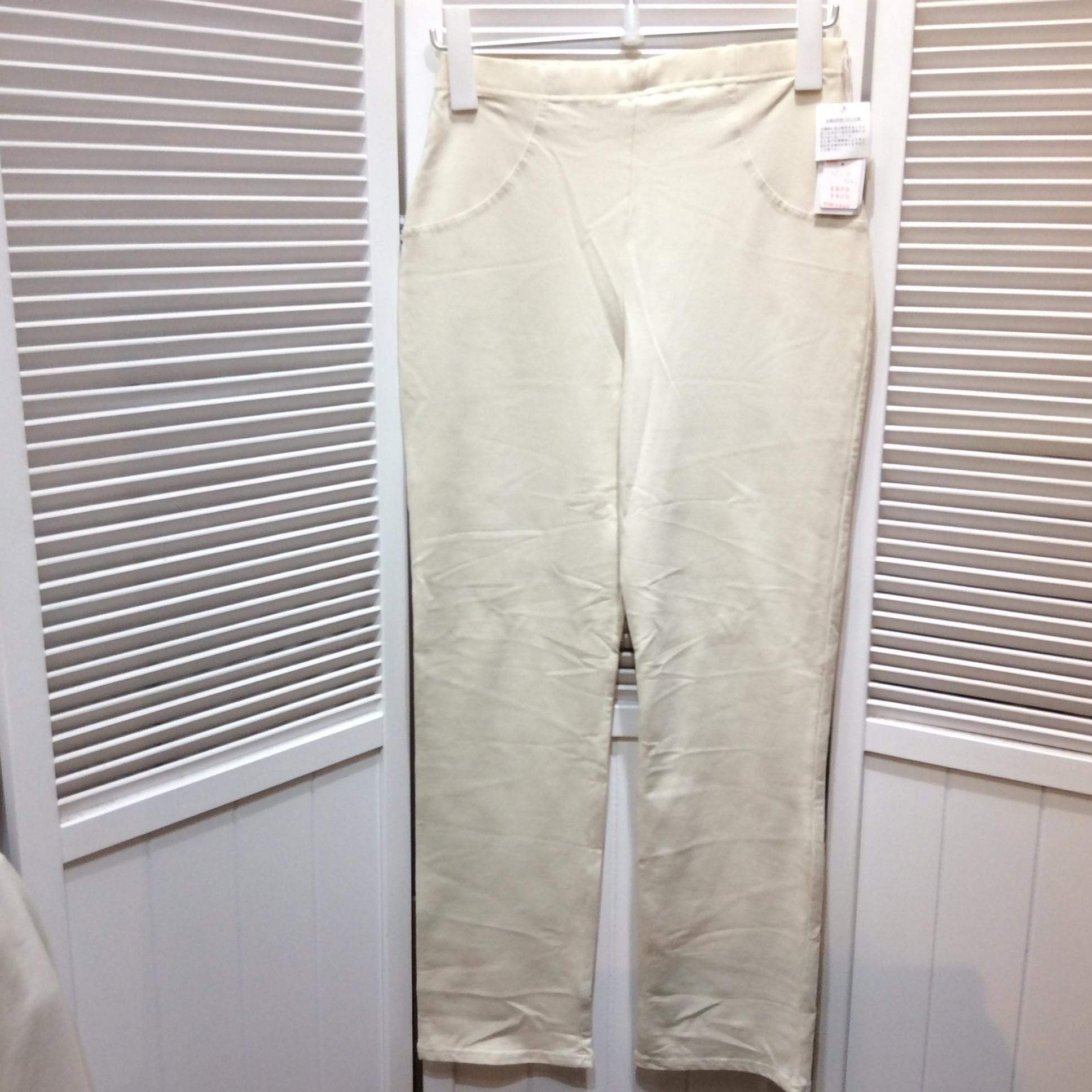 未使用 ストレッチパンツ  LL  オフホワイト