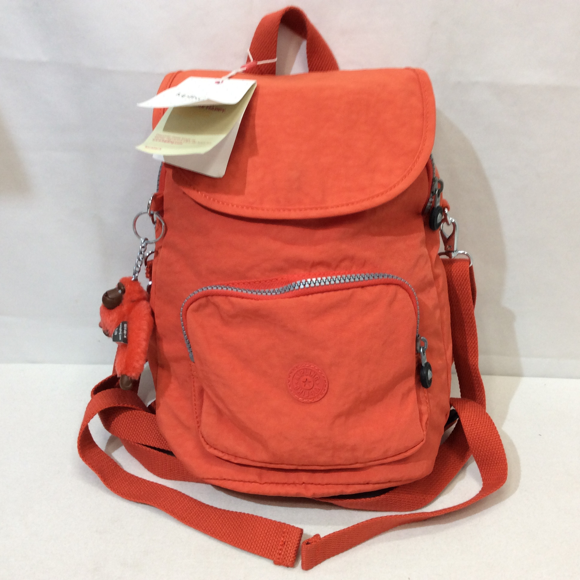 未使用☆kipling キプリング 2wayリュック ショルダー付き シュガーオレンジ チャーム付き Basic EWO