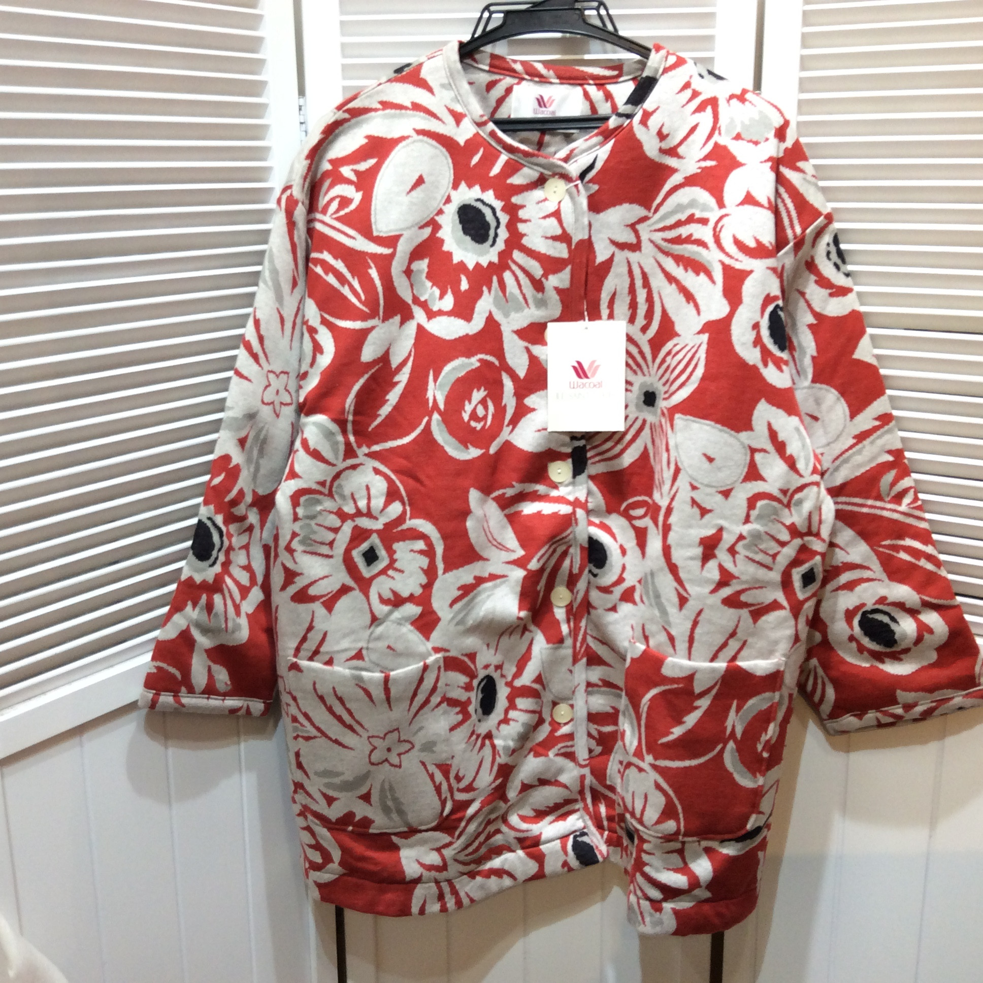 新品 ワコール ILE SAINT LOUIS 中綿 ルームカーディガン L レッド柄
