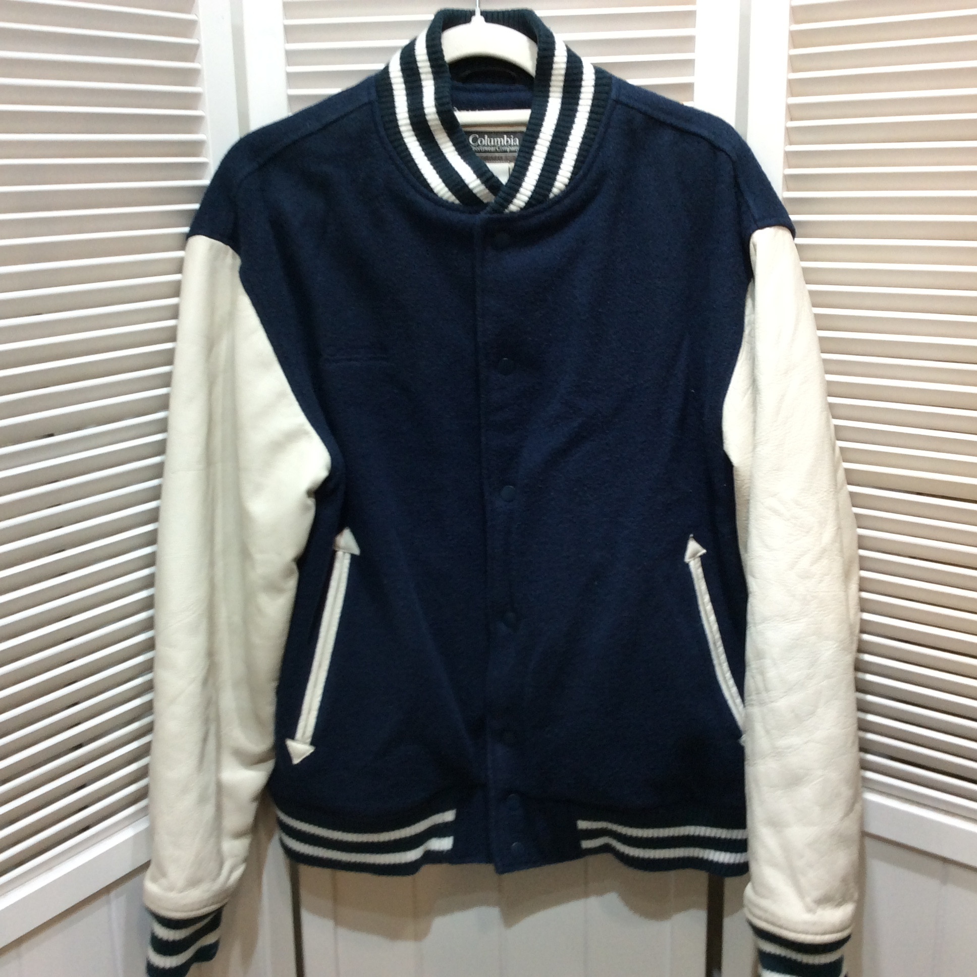 Columbia コロンビア メンズ スタジャン 袖レザー M ネイビー×ホワイト