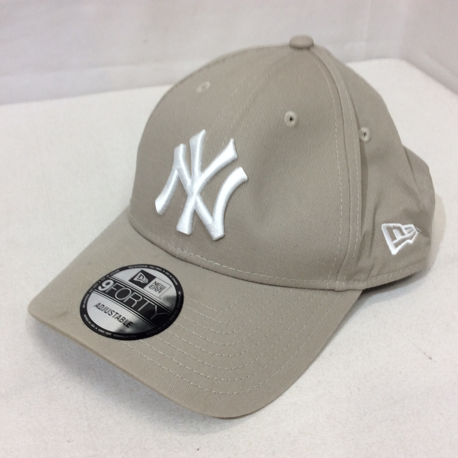 NEW ERA ニューエラ 9FORTY ニューヨークヤンキース キャップ ベージュ