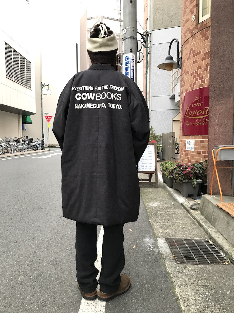 COW BOOKS × Mountain Research はんてん - iampho.net