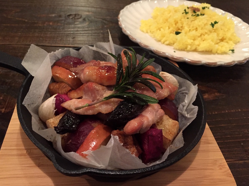 塩麹鶏と根菜とﾌﾙｰﾂのｵｰﾌﾞﾝ焼き ﾊﾆｰﾏｽﾀｰﾄﾞ ﾀｰﾒﾘｯｸﾗｲｽ.JPG