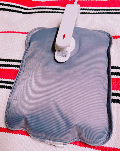 防寒グッズ_充電式湯たんぽ.JPG