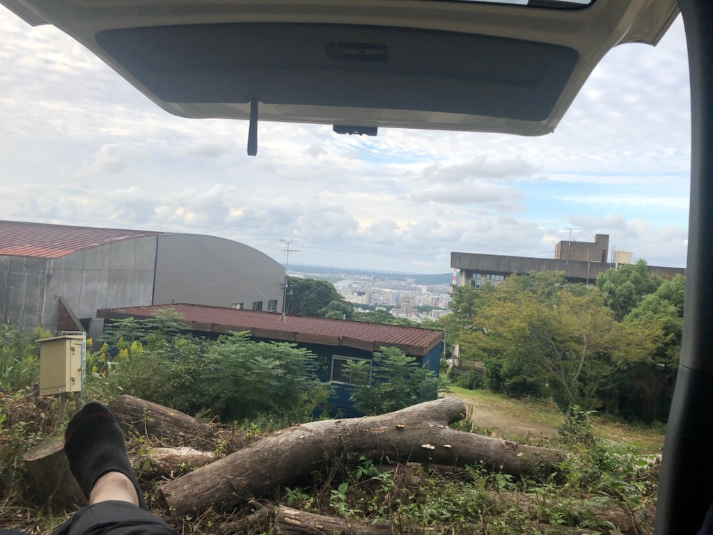 ベースキャンパーで / ラムブランベースキャンプ場