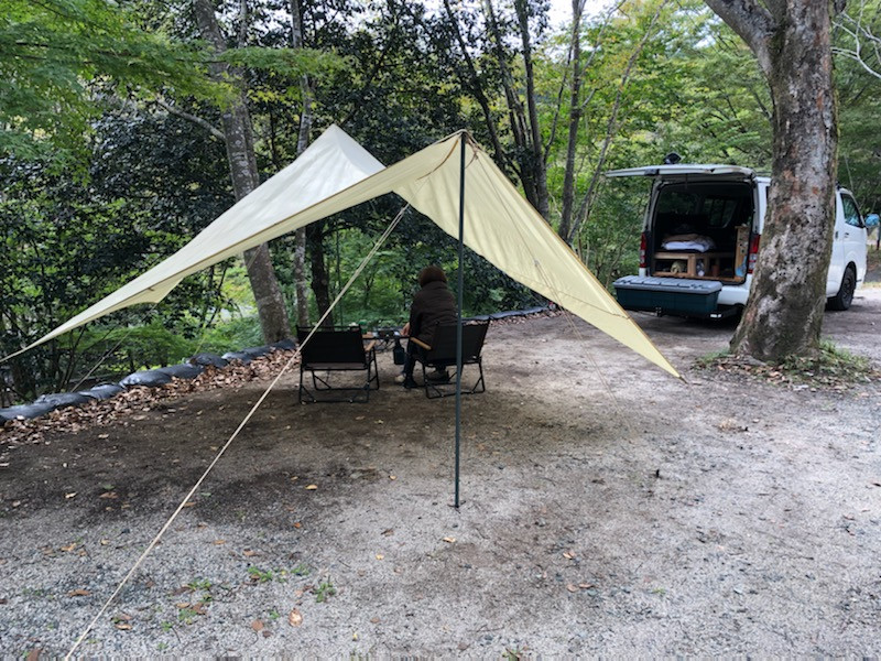 ベースキャンパーでオートキャンプ / 遊水峡