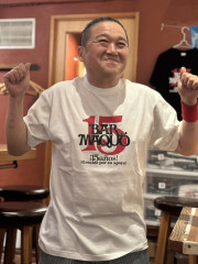 奥平イラ氏デザイン　バルマコ15周年記念Tシャツ販売中（数量限定）