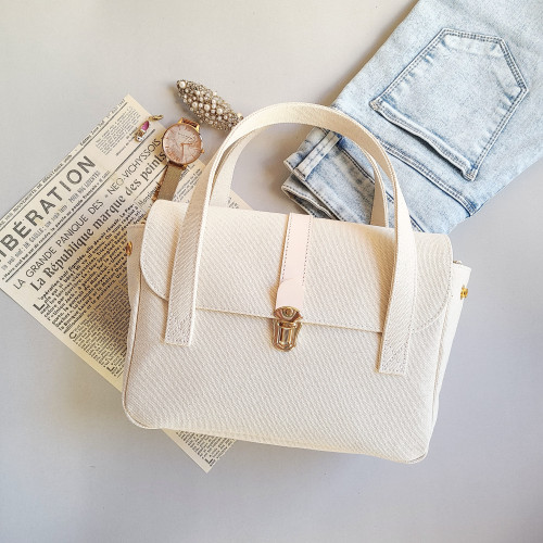 handbag〈white〉