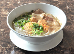  タイラーメン　★テイクアウトOK★