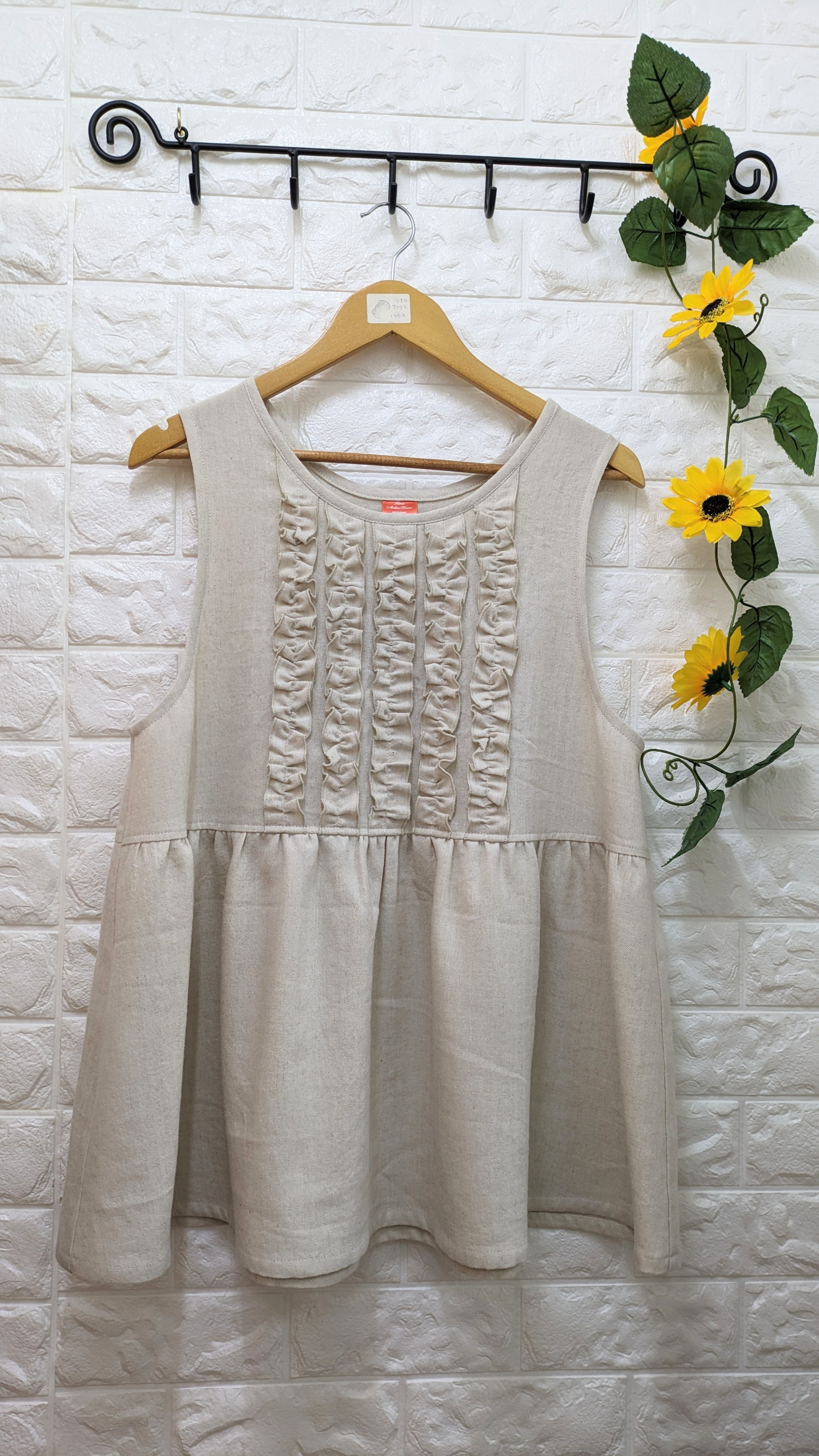 リネンウール* フリフリベスト出来ました