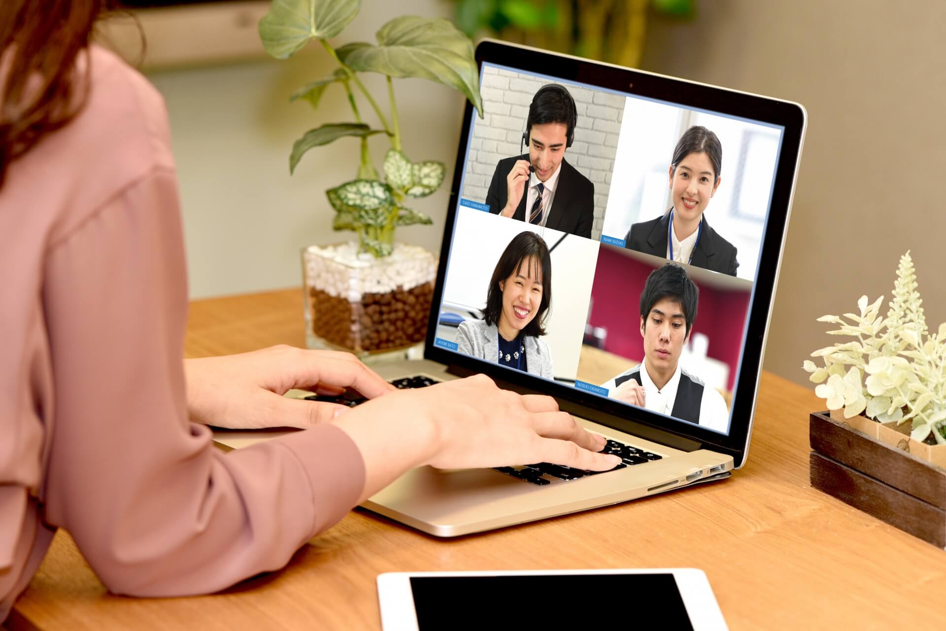 オンラインで実現する謎解き型社内研修における謎の制作方法
