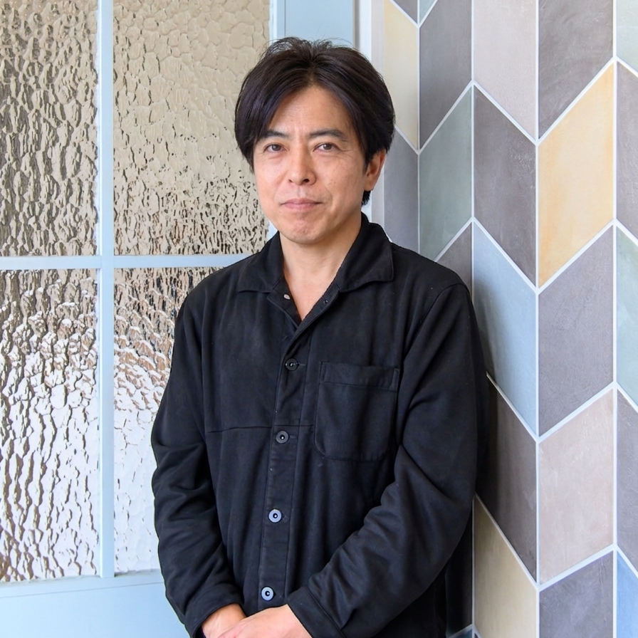 伊藤康範re.png