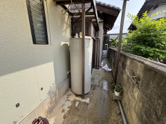 電気温水器　既設及び撤去前.JPG