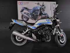 1100F右側面.JPG