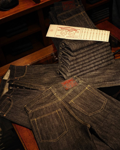 NEW ARRIVAL📣📣📣 天然藍染セルビッチデニム大戦デニムパンツSY301XX入荷致しました👏👏👏。