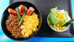 二色丼（極）.jpg