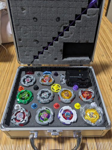 ベイブレードX各種ケース