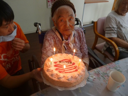 令和3年　3月　「Sさん101歳の誕生日！」