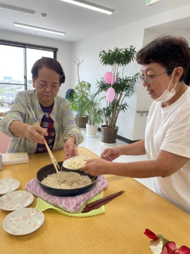 令和７年　7月　「ソーミンチャンプルー作り(#^^#)！」