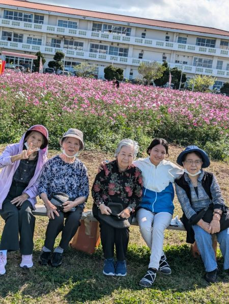 令和8年　2月　「コスモス畑　謝苅Ver(*^▽^*)❀！」