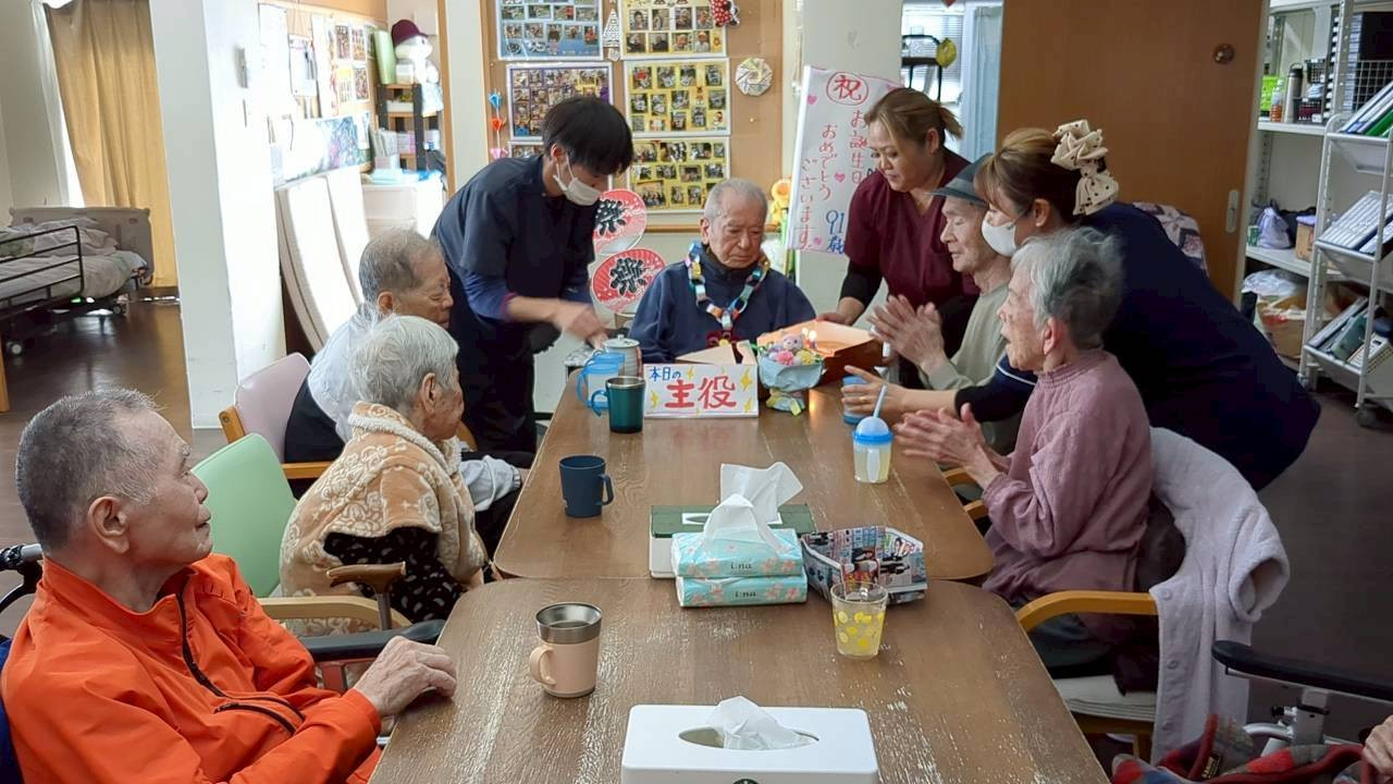 R8.3.17　上勢頭　真島様　誕生会