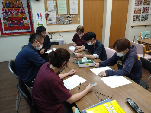 職員勉強会.jpg