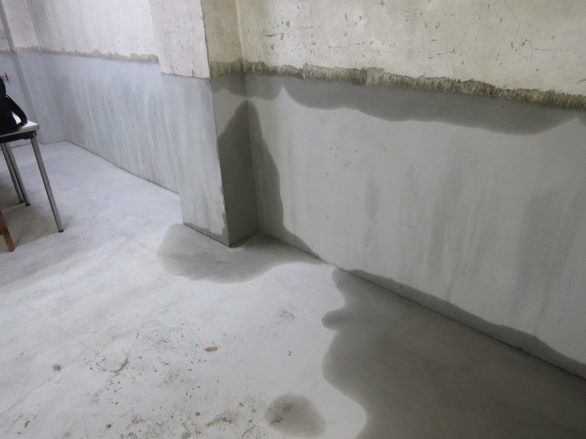 地下倉庫浸水箇所の止水対策