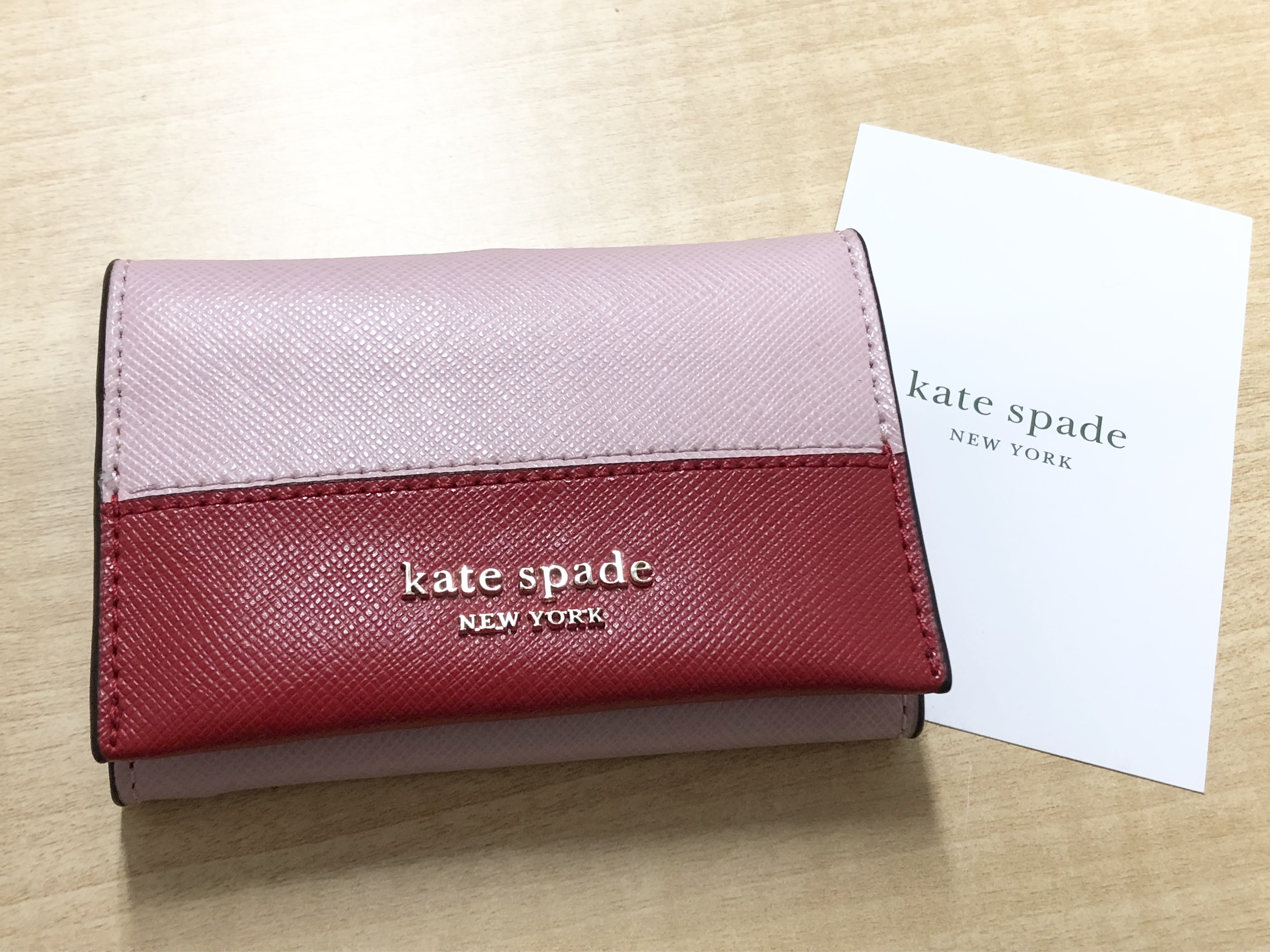 Kate  spade スペンサー バイフォールド カードケース買取しました🃏ウエストヴィレッジ荏原町店